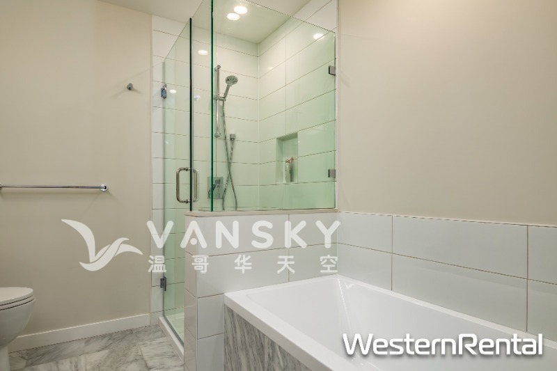 250205001910_3811- 2108 Gilmore Ave Burnaby-12.jpg